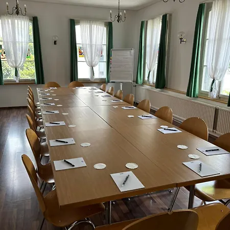 Hotel Krone 3*