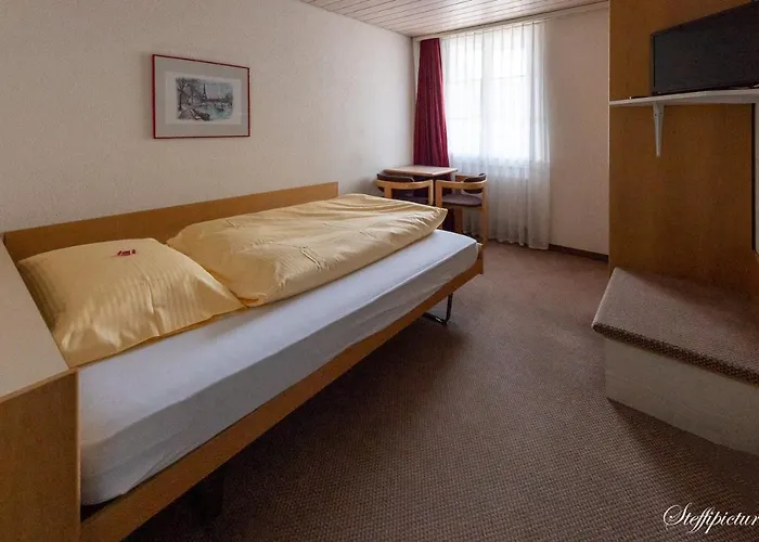 Krone Otel